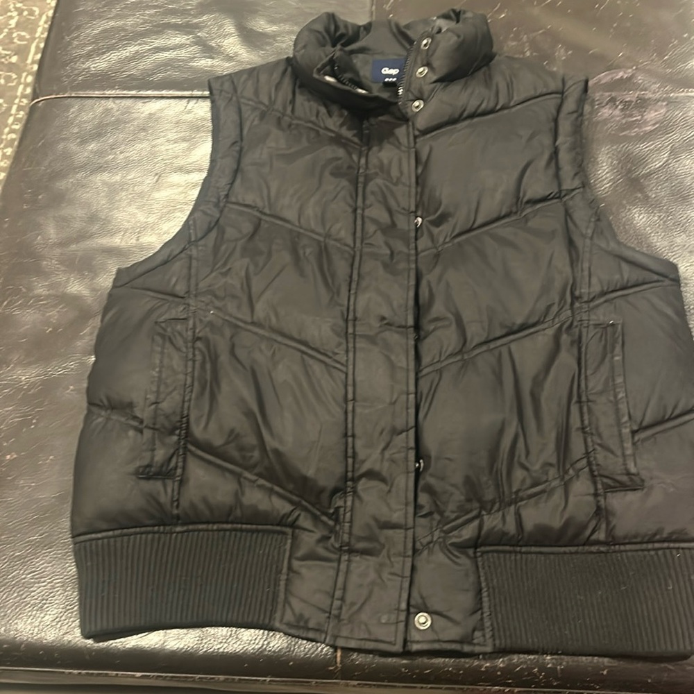 Gap vest